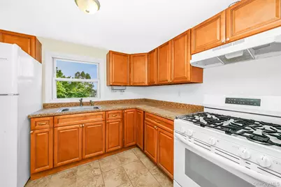 733 14th Street, West Babylon, NY 11704 - Photo 18