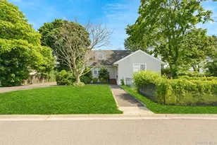 733 14th St, West Babylon, NY 11704 - Photo 2