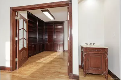 11 Laura Place #2, Spring Valley, NY 10977 - Photo 8