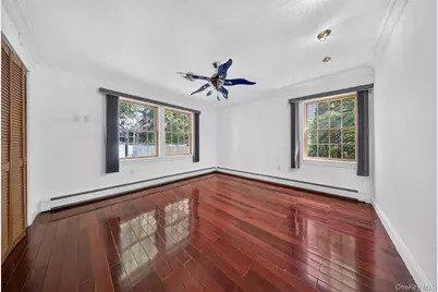 45 Yennicock Avenue, Port Washington, NY 11050 - Photo 18