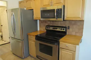 7 N James St, Peekskill, NY 10566 - Photo 6
