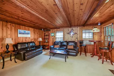 28 Cygnet Drive, Smithtown, NY 11787 - Photo 22