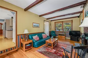 28 Cygnet Dr, Smithtown, NY 11787 - Photo 20