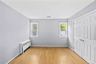 21 Via Continental, Huntington Station, NY 11746 - Photo 20