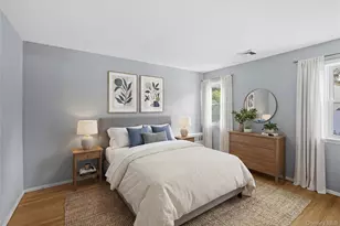 21 Via Continental, Huntington Station, NY 11746 - Photo 18