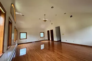 227 Beverly Rd, Huntington Station, NY 11746 - Photo 34