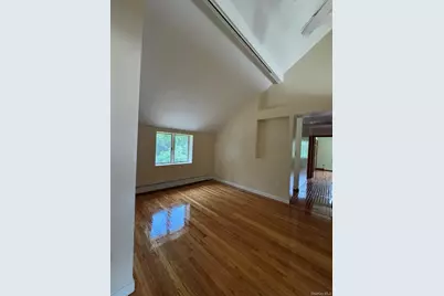 227 Beverly Road, Huntington Station, NY 11746 - Photo 12