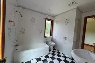 227 Beverly Rd, Huntington Station, NY 11746 - Photo 32