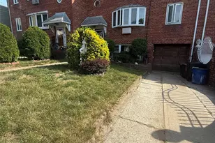 89-12 Desarc Rd, Ozone Park, NY 11417 - Photo 2