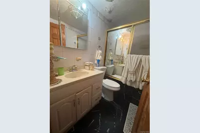89-12 Desarc Road, Ozone Park, NY 11417 - Photo 10