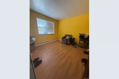 89-12 Desarc Road, Ozone Park, NY 11417 - Photo 8