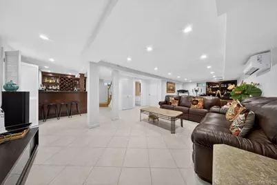 73-47 185th Street, Fresh Meadows, NY 11366 - Photo 26