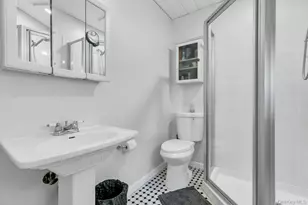 8 Eatondale Ave, Blue Point, NY 11715 - Photo 16