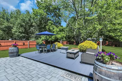 8 Eatondale Avenue, Blue Point, NY 11715 - Photo 26