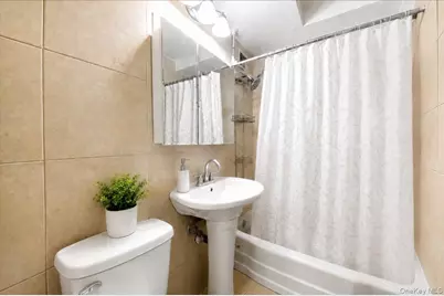 880 Boynton Avenue #13A, Bronx, NY 10473 - Photo 4