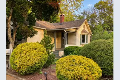 7 Brook Street, Suffern, NY 10901 - Photo 2
