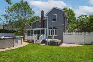 1533 Lowell Ave, New Hyde Park, NY 11040 - Photo 8