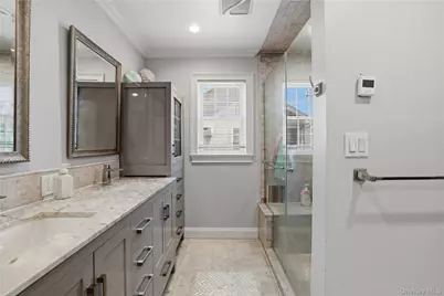 1533 Lowell Avenue, New Hyde Park, NY 11040 - Photo 34
