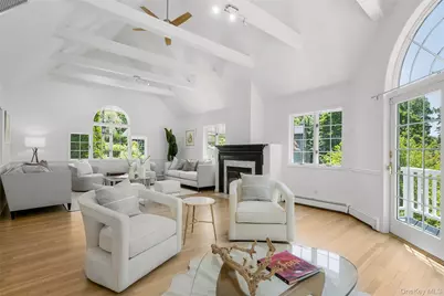 125 Saxon Woods Road, White Plains, NY 10605 - Photo 6