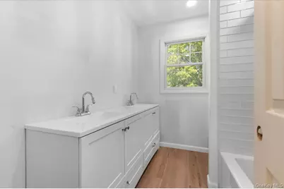 119 Sprucewood Drive, Levittown, NY 11756 - Photo 30