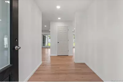 119 Sprucewood Drive, Levittown, NY 11756 - Photo 2