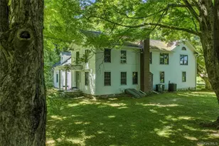 64 S Quaker Hill Rd, Pawling, NY 12564 - Photo 4
