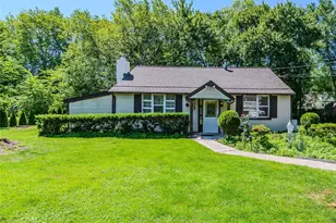 15 Maple Dr, Brewster, NY 10509 - Photo 2