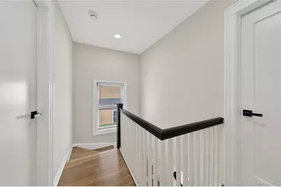 101 Argyle Road, West Hempstead, NY 11552 - Photo 20