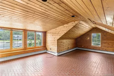 12 Whites Lane, Aquebogue, NY 11931 - Photo 18