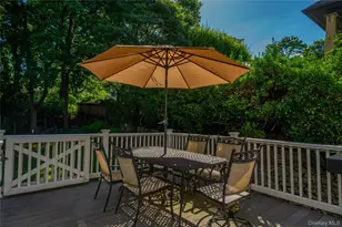 8 Burton Rd, Larchmont, NY 10538 - Photo 24
