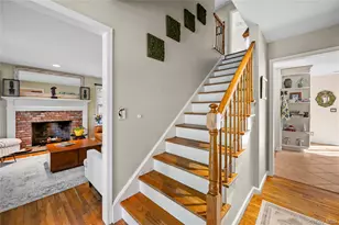 8 Burton Rd, Larchmont, NY 10538 - Photo 4