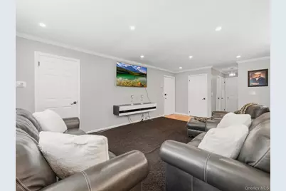 316 Parkside Drive, Suffern, NY 10901 - Photo 22