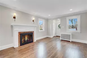 31 Carol St, Lynbrook, NY 11563 - Photo 6