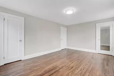 31 Carol Street, Lynbrook, NY 11563 - Photo 16