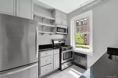 300 Main Street #2A, White Plains, NY 10601 - Photo 12