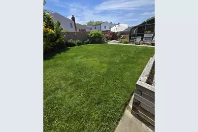 533 Halevy Drive, Cedarhurst, NY 11516 - Photo 6