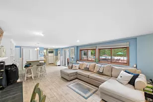 318 Lakeshore Blvd, Massapequa Park, NY 11762 - Photo 16