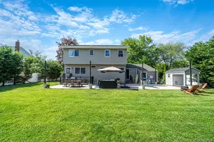 103 Hilary St, West Sayville, NY 11796 - Photo 38