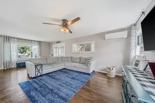 103 Hilary St, West Sayville, NY 11796 - Photo 10