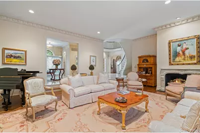 8 High Meadow Court, Glen Head, NY 11545 - Photo 8