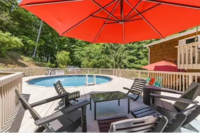 45 Lakeview Avenue W, Cortlandt Manor, NY 10567 - Photo 36