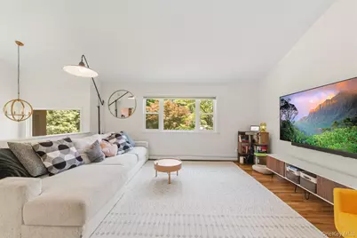 45 Lakeview Avenue W, Cortlandt Manor, NY 10567 - Photo 6