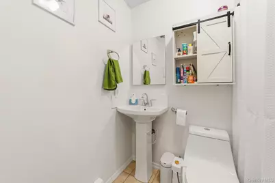 45 Lakeview Avenue W, Cortlandt Manor, NY 10567 - Photo 18