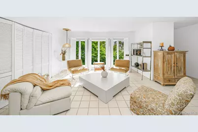 10 Rye Place, Commack, NY 11725 - Photo 10