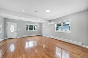 40 S 16th St, New Hyde Park, NY 11040 - Photo 8