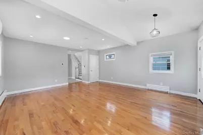 40 S 16 Street, New Hyde Park, NY 11040 - Photo 6