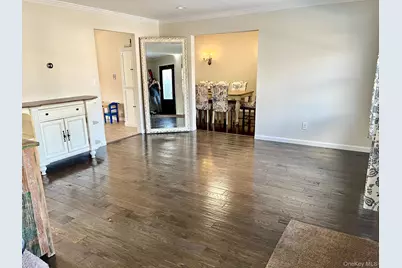 62 Pell Avenue, North Babylon, NY 11703 - Photo 14