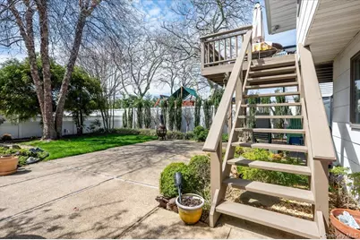 31 Regent Drive, Long Beach, NY 11561 - Photo 26
