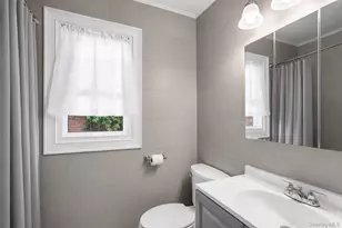 101 Spruce Ave, Bethpage, NY 11714 - Photo 18
