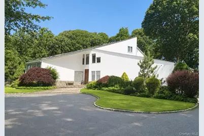 29 Amber Lane, Oyster Bay, NY 11771 - Photo 4